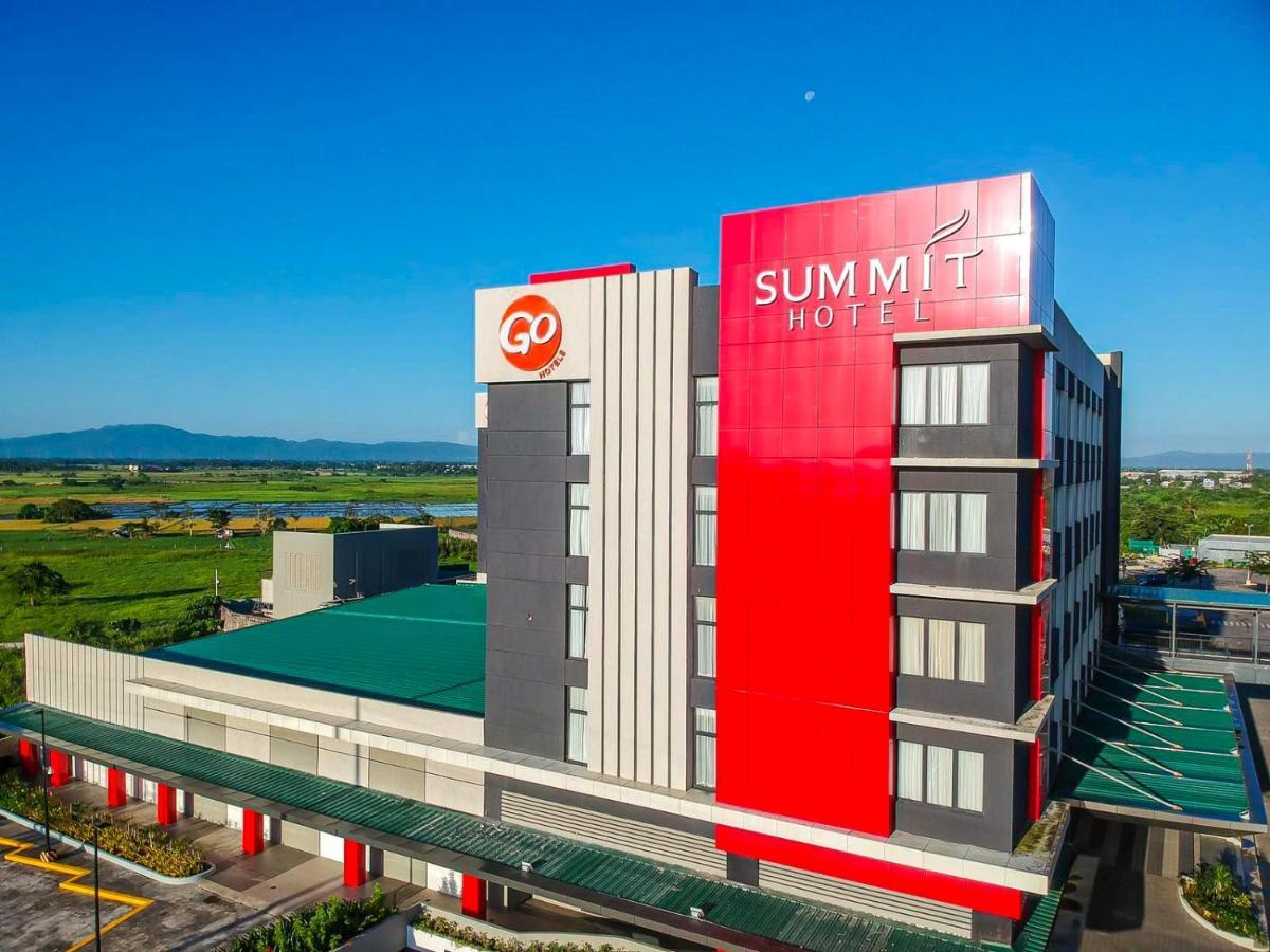 Go Hotels Plus Naga Exterior photo