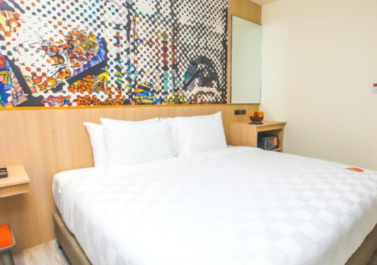 Go Hotels Plus Naga Exterior photo